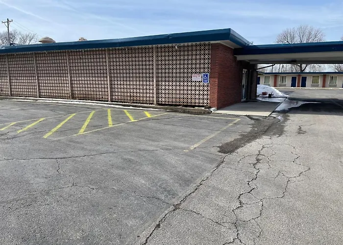 American Motor Inn - Rock Island